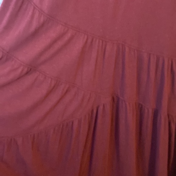 (A56) NEW Free People Beach tiered Burgundy Maxi Dress with drop back, NWOT, XS - Picture 5 of 8